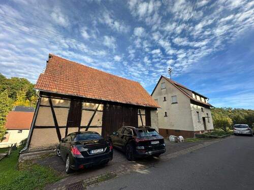 Haus mit Scheune - 6 Zimmer Einfamilienhaus zum Kaufen in Billigheim / Allfeld
