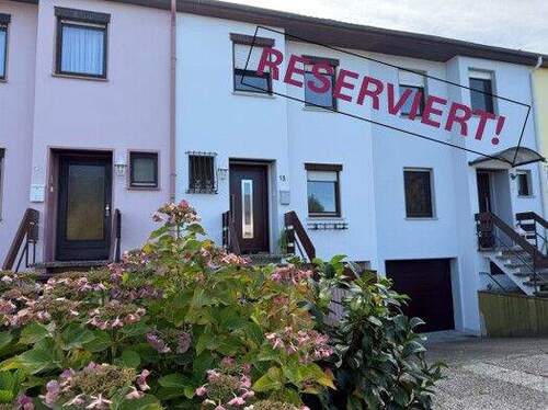 Außenansicht - Reihenmittelhaus in zentraler, aber ruhiger Lage von Leeste!