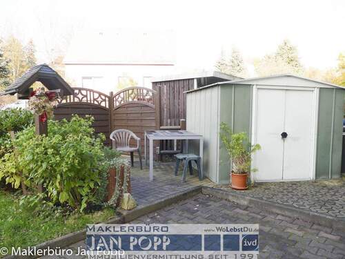 Hofbereich - 1 Zimmer Mehrfamilienhaus, Wohnhaus in Werdau