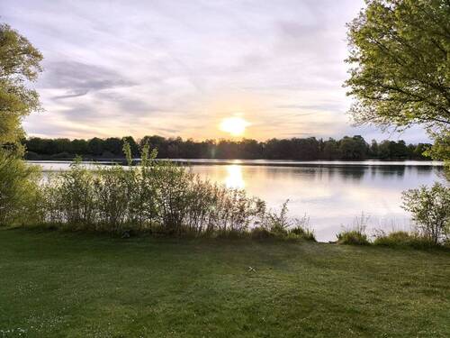 nahe gelegener Fasaneriesee - 