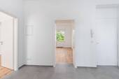 Flur - Charmante 3 Zimmer Wohnung mit Balkon