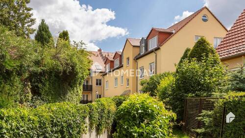 Außenansicht 1 - Praktische 1,5-Zimmer-Wohnung mit Loggia und Tiefgaragenstellplatz in BühlauWeißer Hirsch