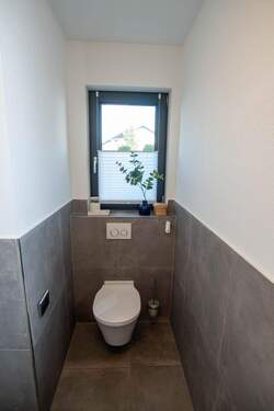 Gäste-WC Erdgeschoss - 