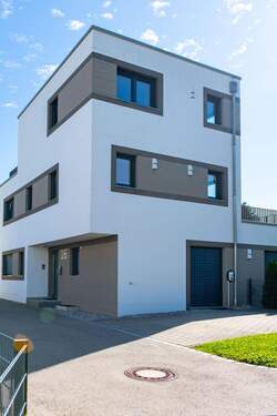 Nord-West-Ansicht - 5 Zimmer Einfamilienhaus zum Kaufen in Marktoberdorf