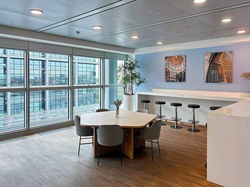 Regus_Hauptbahnhof Europaplatz_Germany_Centre 2761 - 