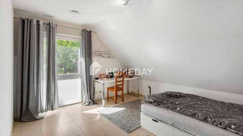 1. OG Kinderzimmer 1 - 