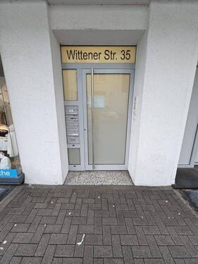 Hauseingang - Attraktive 3,5-Zimmer-Wohnung in zentraler Lage von Castrop-Rauxel