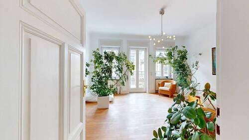 Titelbild - Charmante Altbau Wohnung mit Sonnenbalkon in bester Westend Lage