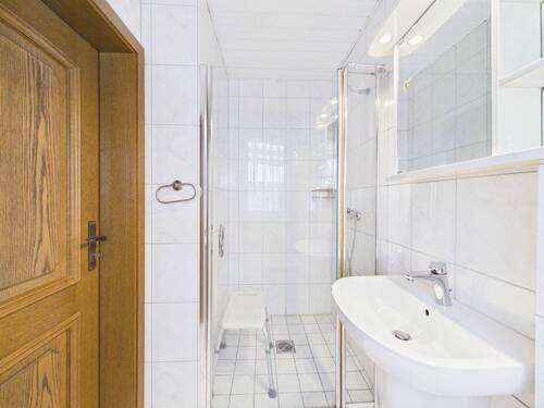 Badezimmer 1 EG - 