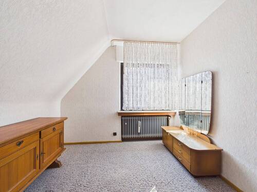 Ankleidezimmer DG - 