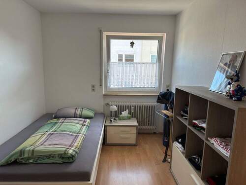 Kinderzimmer 1 (Büro/Gast) - 