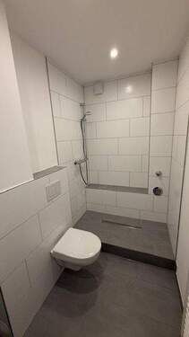 Bad 2.JPG - 3 Zimmer Etagenwohnung in Hamm