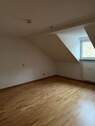 Schlafzimmer Bild 1 - 3 Zimmer Etagenwohnung in Trier