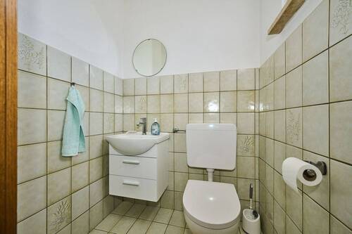 Bungalow Gäste WC - 5 Zimmer Bungalow in Rain