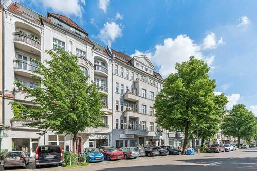 Bild 2 - 2 Zimmer Etagenwohnung zum Kaufen in Berlin