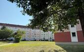 Herzlich Willkommen in Lichtentanne - Attraktive 2 Zimmer mit Balkon - 285,00&nbsp;EUR Kaltmiete, ca.&nbsp; 48,90&nbsp;m&sup2;&nbsp;Wohnfl&auml;che