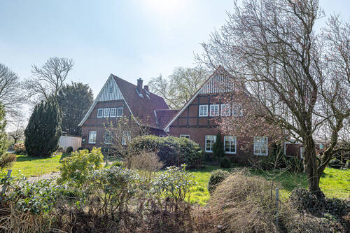 Außenansicht - 1 Zimmer Mehrfamilienhaus, Wohnhaus in Oederquart
