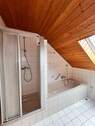 Wanne und Dusche - 
