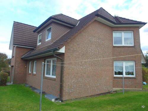 Bild 2 - 2 Zimmer Etagenwohnung zur Miete in Jämlitz