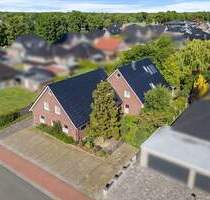 Wohnen und Arbeiten auf hohem Niveau~EFH mit vielseitig nutzbarem Praxisbereich in Westoverledingen