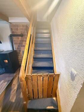 Treppe nach Schlafzimmer Links.jpeg - 