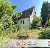 Verliebt in die Lage - Doppelhaushälfte mit 600 m² Grd. zum fairen Preis in Lauf-Kunigundensiedlung