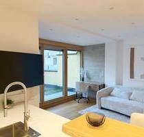 Exklusive 2-Zimmer-Wohnung mit Terrasse in Toplage direkt am Englischen Garten - München Altstadt-Lehel