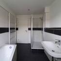 Tolles, modernes Badezimmer - 2 Zimmer Etagenwohnung in Wilkau-Haßlau