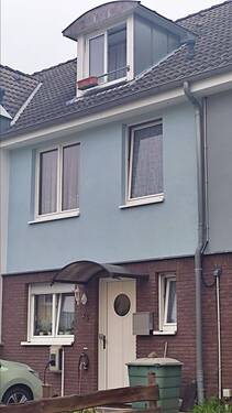 1752744769198.jpg - Gepflegtes Reihenmittelhaus mit grüner Oase