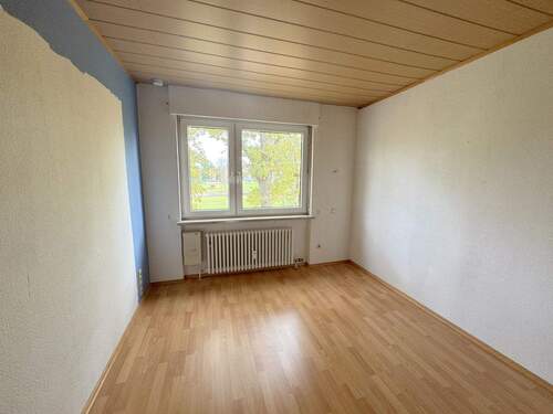 Zimmer - Etagenwohnung mit 90,50 m² in Kaiserslautern zum Kaufen