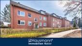 Hausansicht - Vermietete 2-Zimmer-Wohnung mit eigenem Gartenanteil und Garage in Hamburg-Schnelsen!