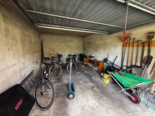 Übergroße Garage - 