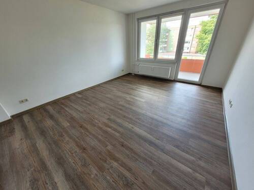Wohnzimmer - 1 Zimmer Etagenwohnung zur Miete in Bremerhaven