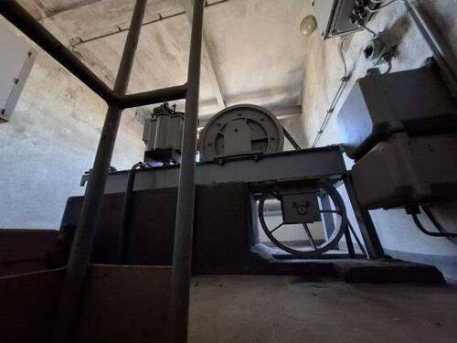 Aufzugraum im DG - 