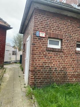 Seitenansicht - Reiheneckhaus in Alsdorf - 210.000,00 EUR Kaufpreis, ca.  90,00 m² Wohnfläche