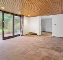 Großzügiger Bungalow mit Garten in Darmstadt-Kranichstein