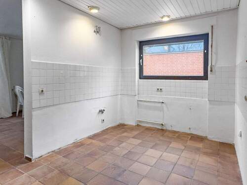 Küche - 5 Zimmer Einfamilienhaus in Darmstadt