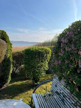 Terrassenecke im Garten zum See GE - 