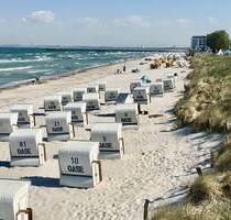 Verkauft! Ostseeregion: Exklusive 2-Zimmer-Wohnung, möbliert, moderner Grundriss, ideal als Ferienwohnung. Hauseigenes Schwimmbad, Sauna & Badesteg. - Scharbeutz Pönitz