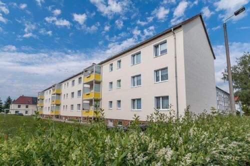 Außenansicht - 2 Zimmer Etagenwohnung zur Miete in Oschatz
