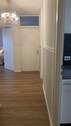 Flur_Weiße Wände_Stuck_Kronleuchter.jpg - 3 Zimmer Etagenwohnung in Mannheim