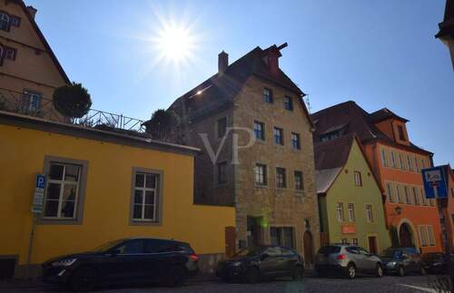 Außenansicht - 7 Zimmer Mehrfamilienhaus, Wohnhaus zum Kaufen in Rothenburg ob der Tauber