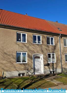 Ansicht von der Schillerstr..jpg - Reihenmittelhaus in attraktiver Stadtrandlage!