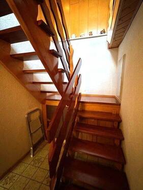 Treppe zum Obergeschoss - 