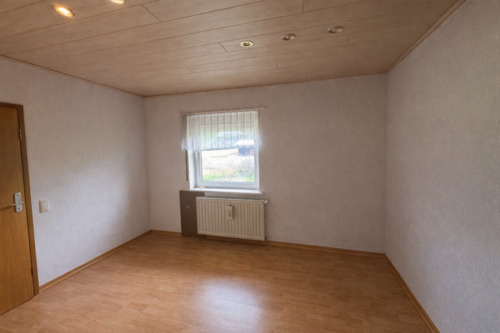 Arbeits Gäste oder weiteres Kinderzimmer im OG - 