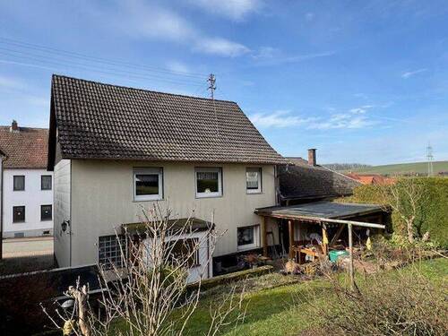 Ansicht von der Gartenseite aus östlicher Richtung - 5 Zimmer Einfamilienhaus in Gries