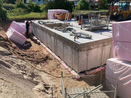 Bautenstand Mai 26: Kellergeschoss fertig - 4 Zimmer Einfamilienhaus in Rückersdorf