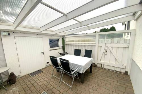 überdachte Terrasse - 