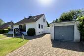 Gesamtansicht - 4 Zimmer Einfamilienhaus zum Kaufen in Stockelsdorf