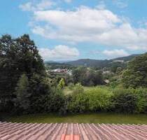 Gepflegte 5. Zimmer Wohnung mit Gemeinschaftsgarten in idyllischer Natur - Drachselsried